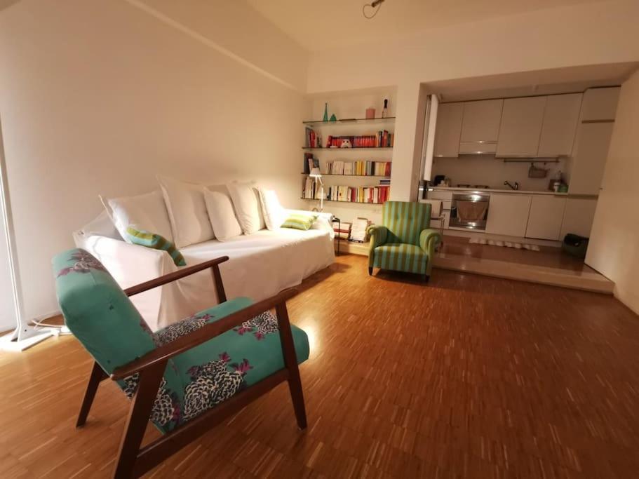 New Cosy Apartment Near To Petruzzelli Theatre Барі Екстер'єр фото